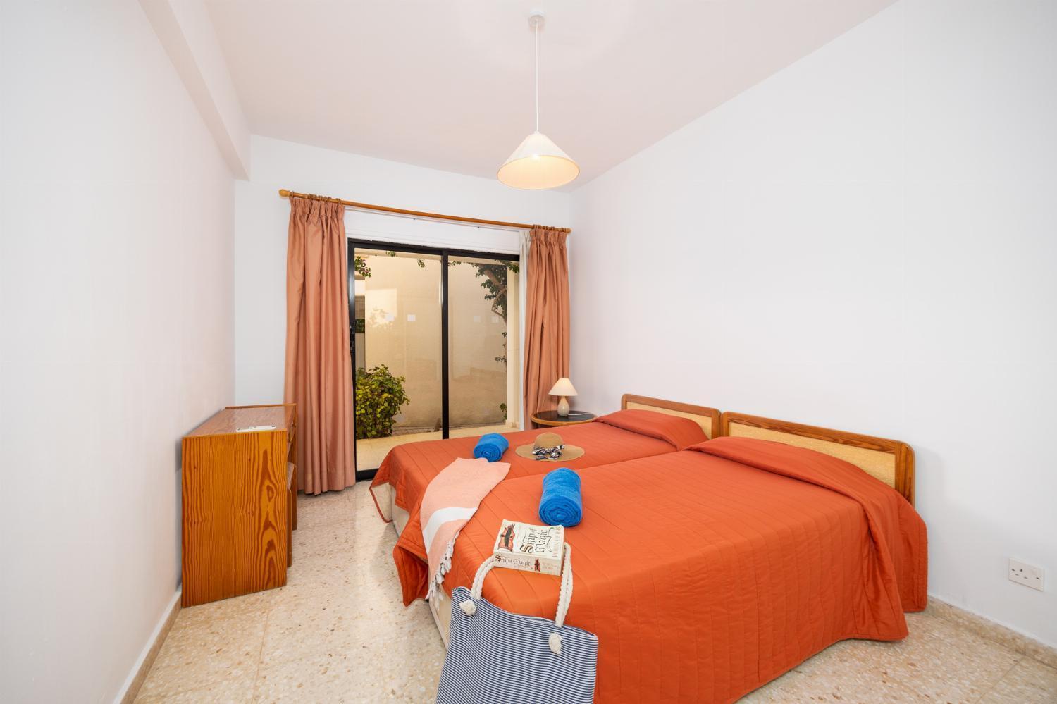 Tavros Hotel Apartments Polis Szoba fotó