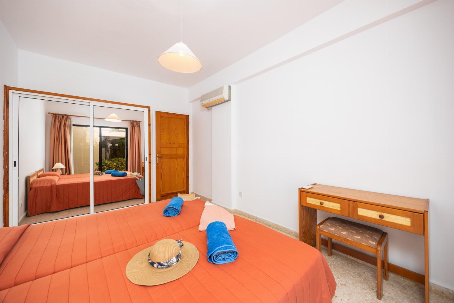 Tavros Hotel Apartments Polis Szoba fotó