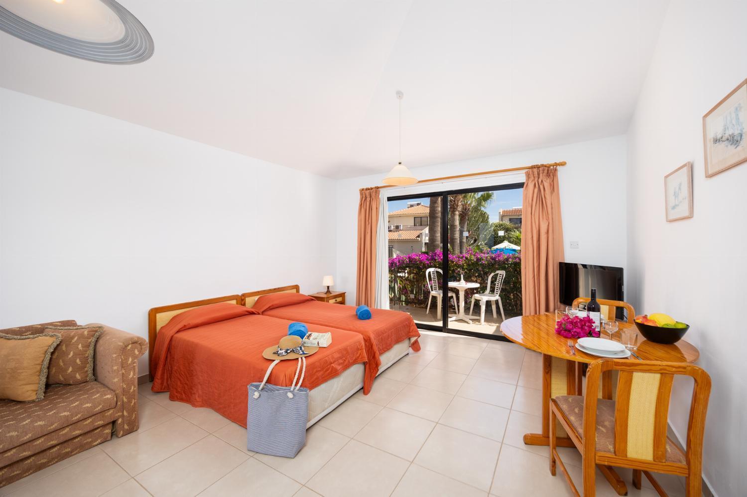 Tavros Hotel Apartments Polis Kültér fotó
