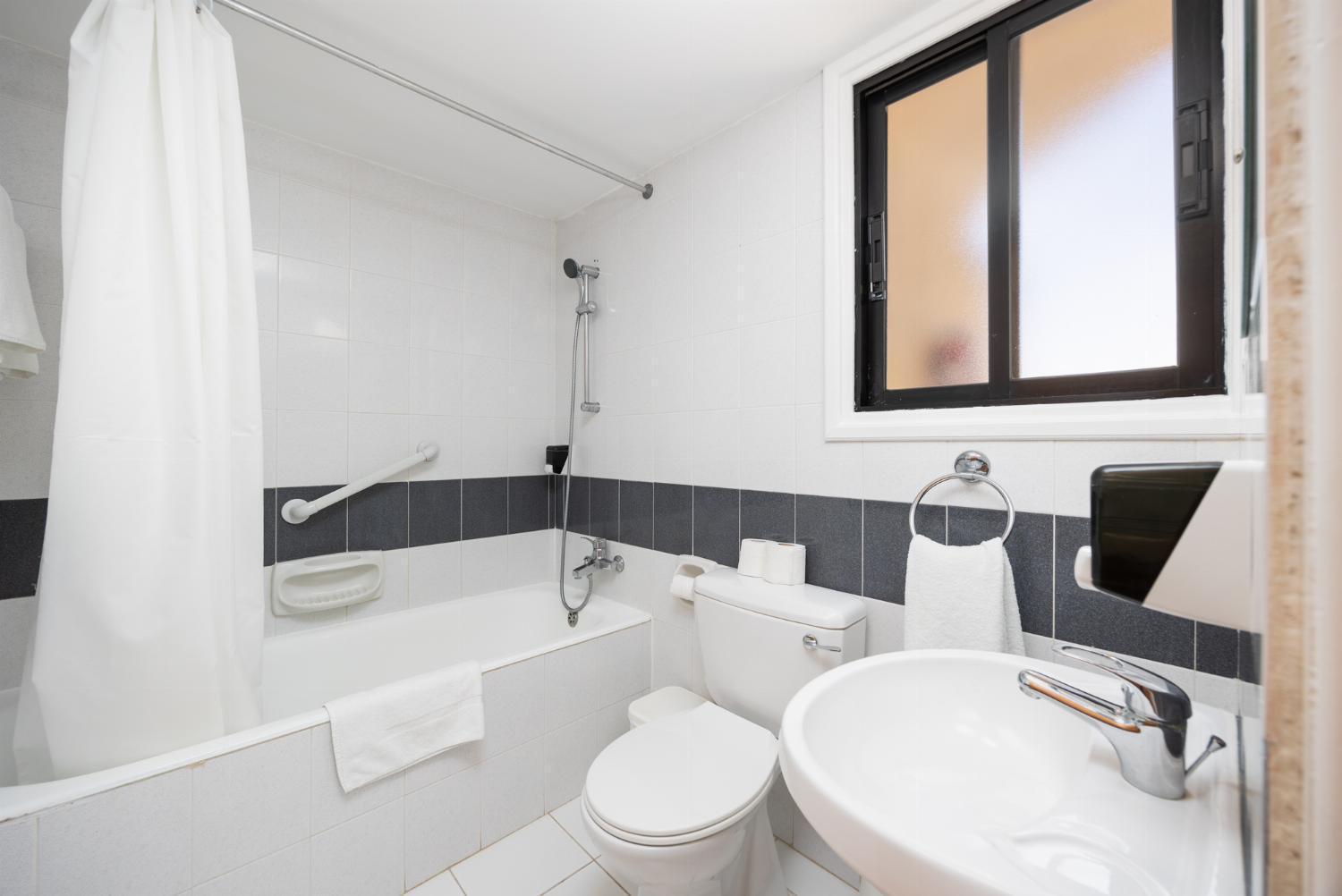 Tavros Hotel Apartments Polis Szoba fotó
